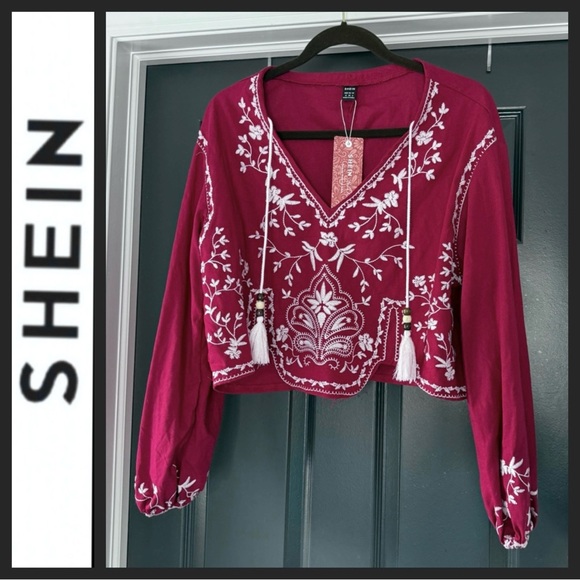 NWT SHEIN Boho V-Neck Embroidered Crop Top - Picture 1 of 5